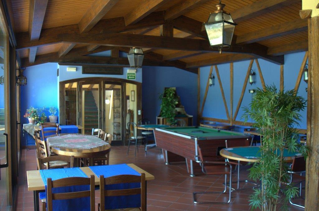 Hostal De La Rovira Oix Dış mekan fotoğraf